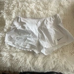 white nike shorts